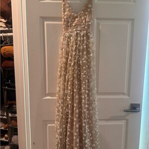 Elegant Floral Lace Gown